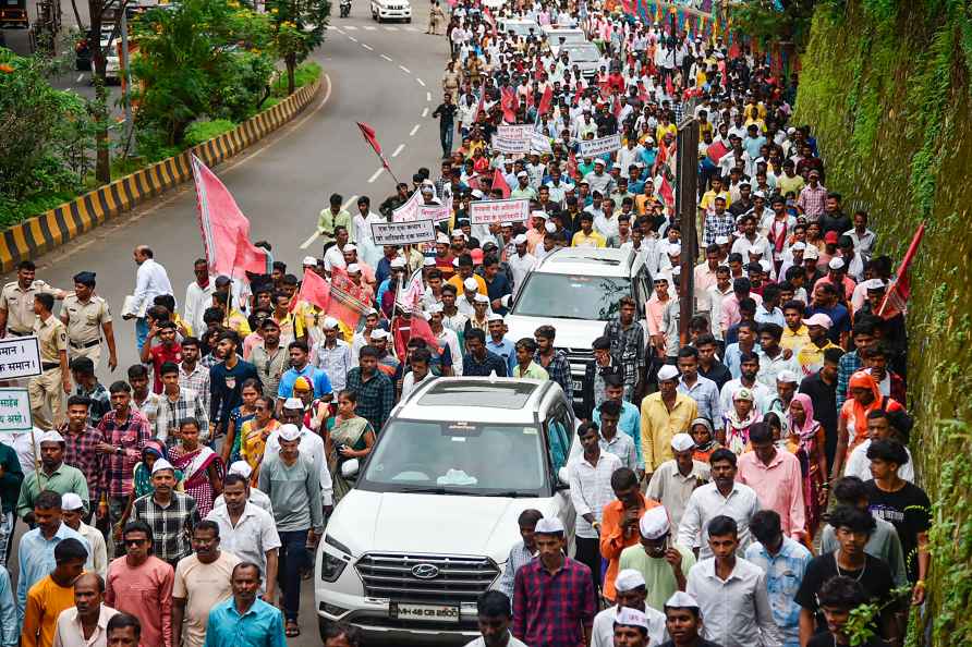 Tribals march in Navi Mumbai