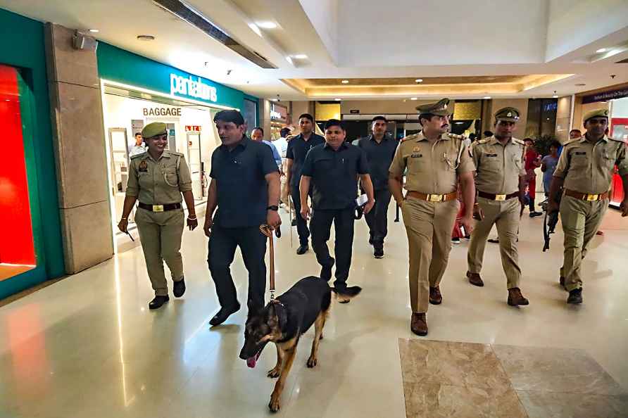 Security ahead of I-Day in Noida