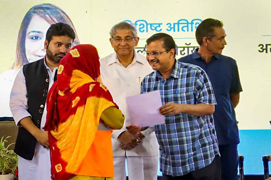 Kejriwal at MCD programme