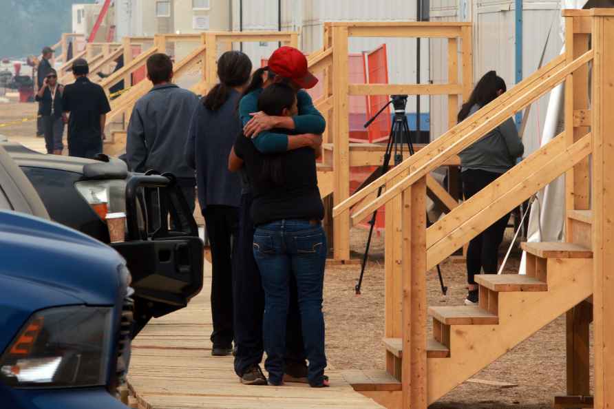 Evacuees from wildfire in British Columbia