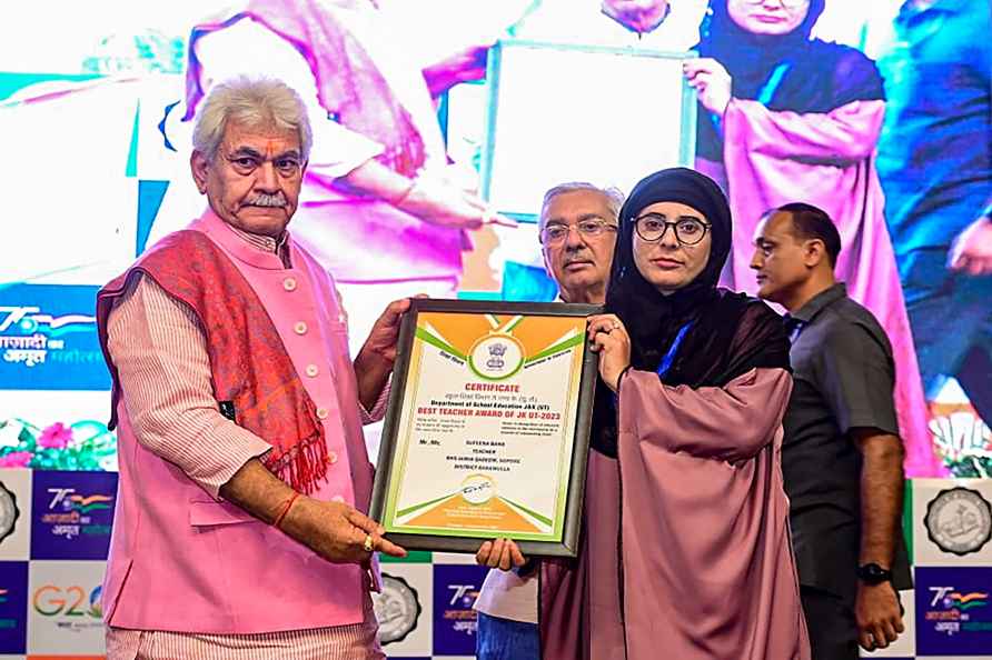 Manoj Sinha on Teachers' Day in Srinagar