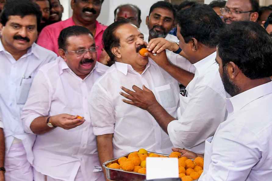 Congress celebrate win in Puthuppally bypoll