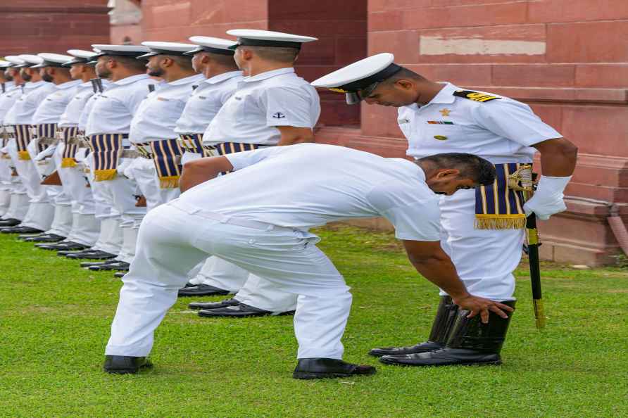 Ceremonial welcome of Admiral Mohammad Nazmul Hussain