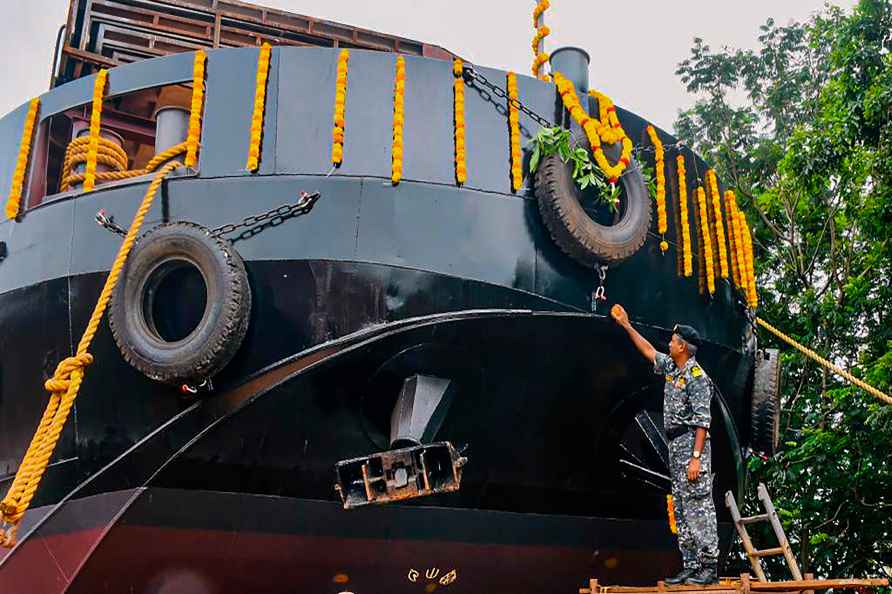 MCA Barge Yard 77 (LSAM 9) launched