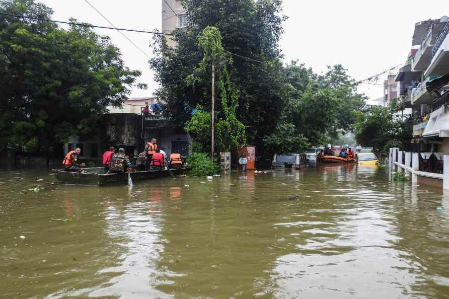 Weather: Rescue operation after rains in Nagpur