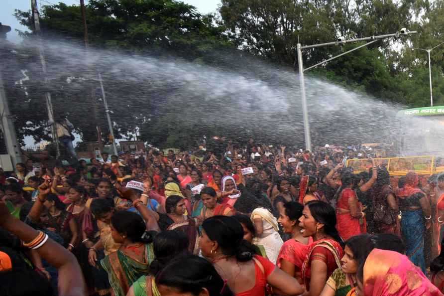 Bihar Jeevika Cadre Sangh protest