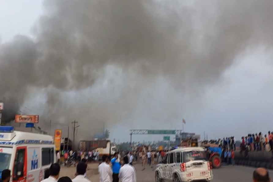 Fire at firecracker shop in Bengaluru