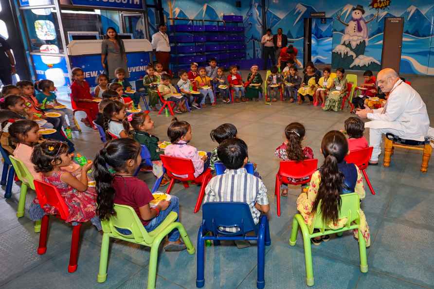 Amit Shah with Anganwadi children