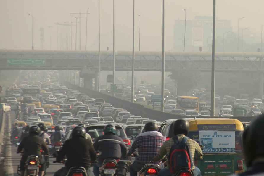 Weather: Hazy day in Gurugram