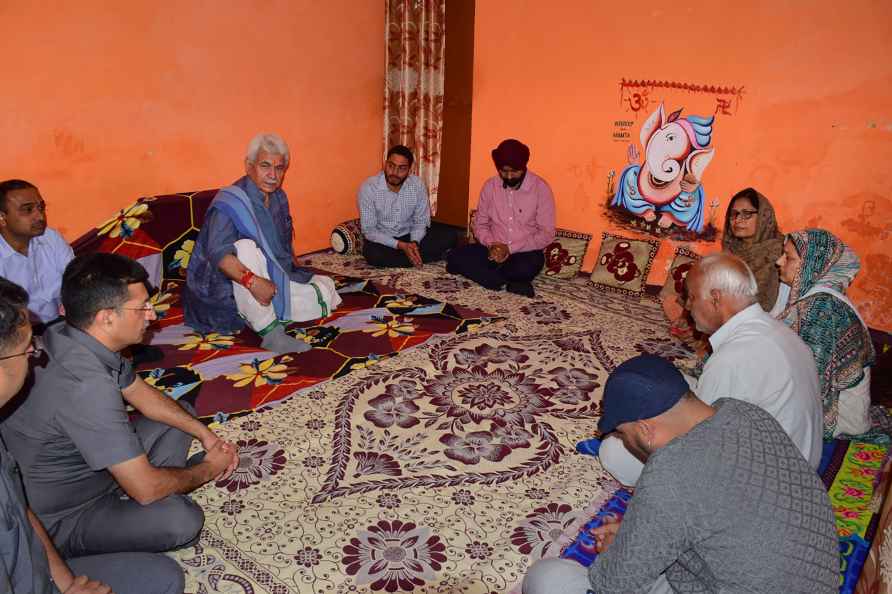 Manoj Sinha meets family of Lokesh Singh