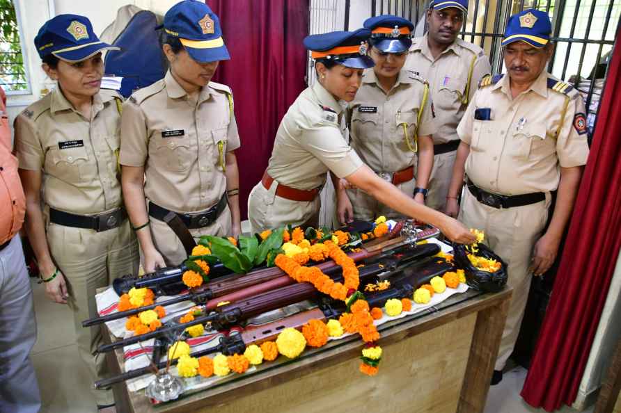 Vijayadashami: Shastra Puja in Mumbai