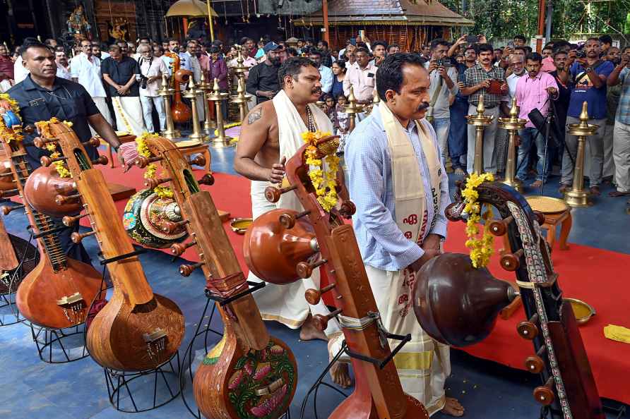 ISRO chief at Pournamikavu Bhagavathi temple