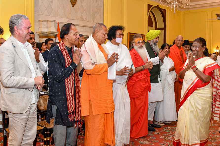 Interfaith meet at Rashtrapati Bhavan