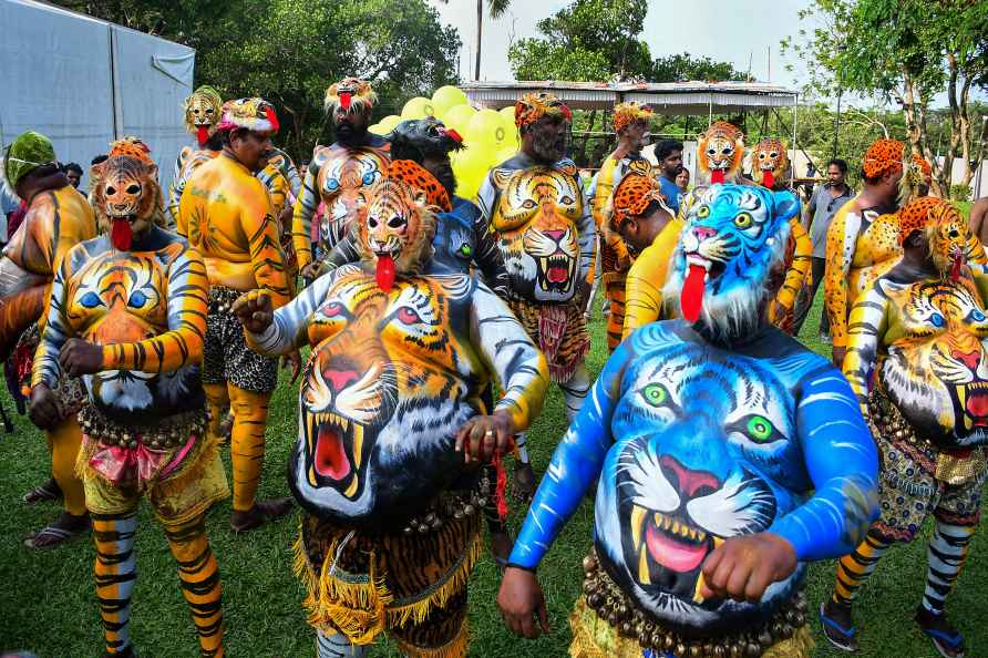 Pulikali performed in Thiruvananthapuram