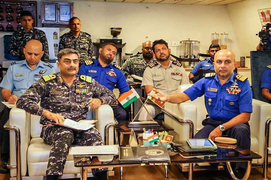 Ind-SL Navies and Coast Guards meeting