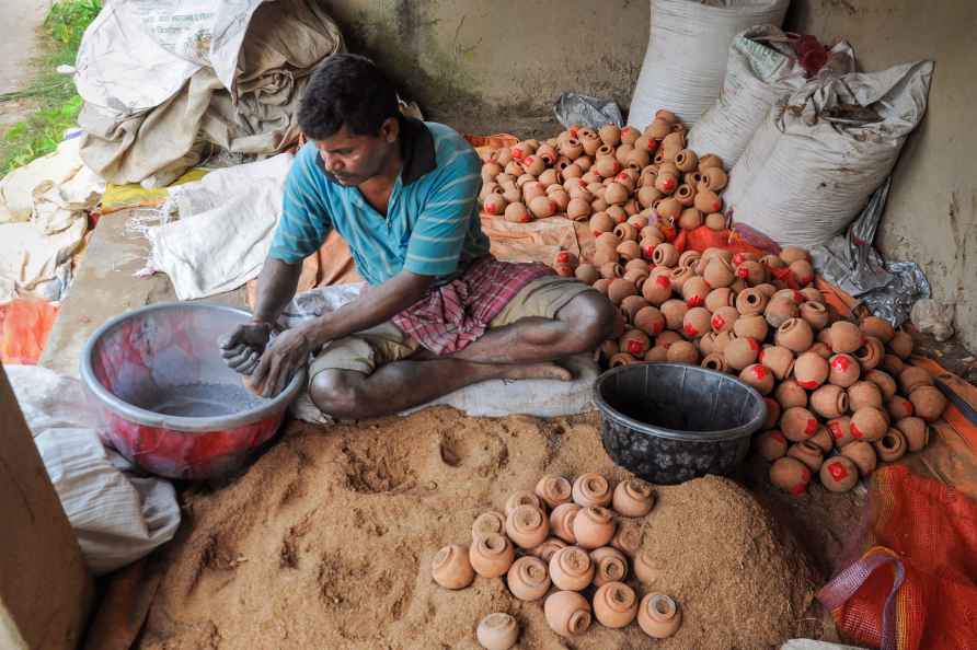 Making of Green crackers in WB