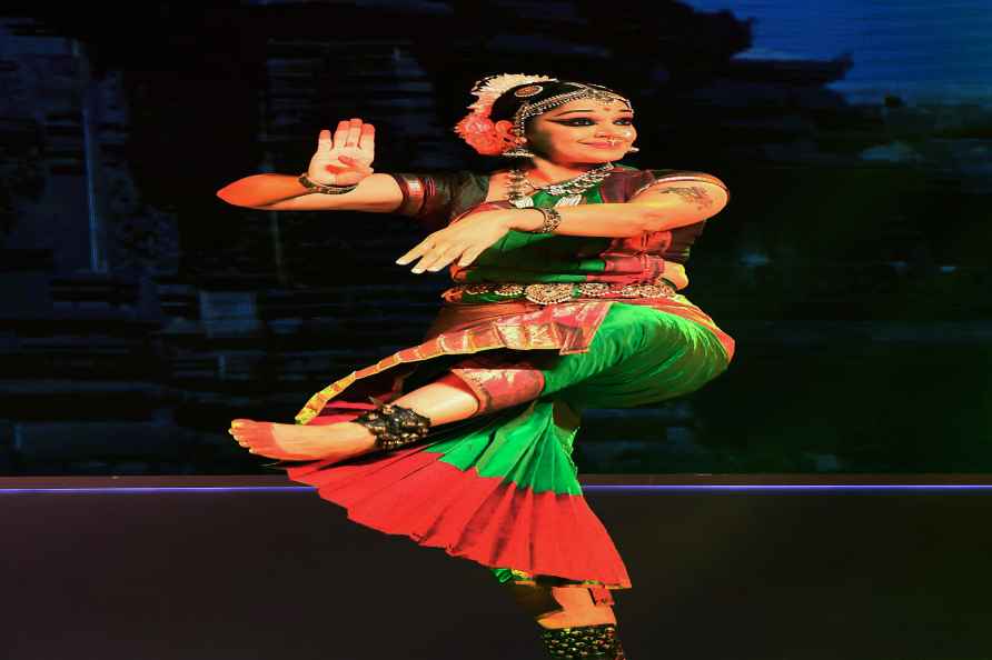 Kochi: Actor Shobhana preforms a dance, in Kochi, Thursday, Nov. ...