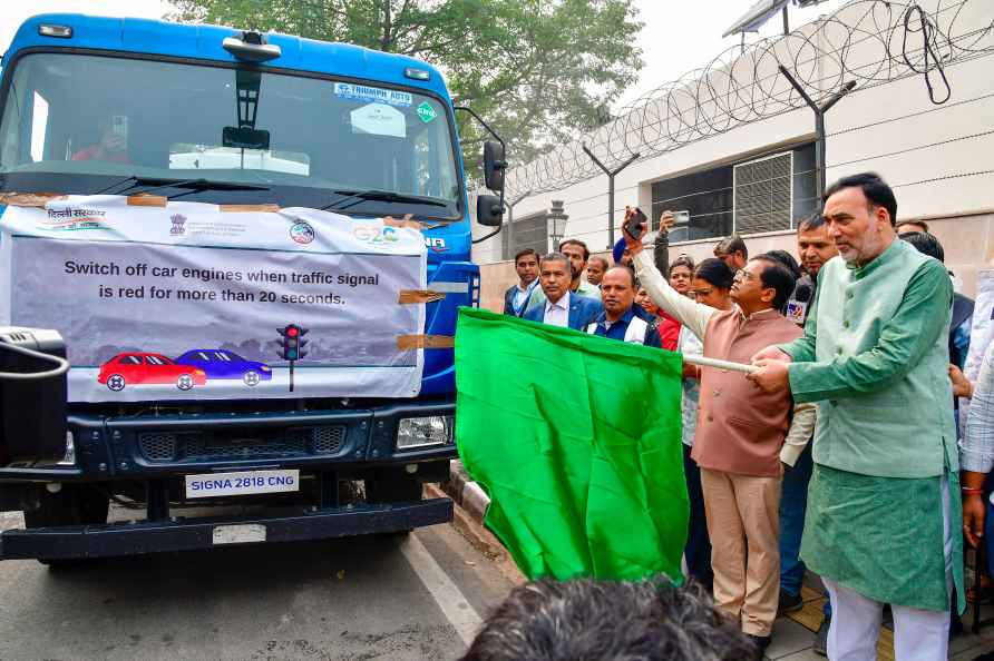 Mobile Anti-Smog Guns in Delhi