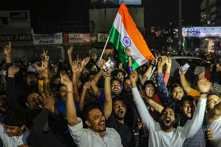 Fans celebrate India's WC semis win in Nagpur