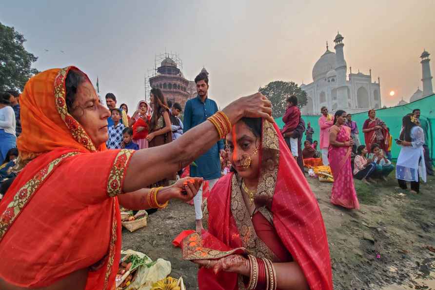 Agra: Devotees perform rituals on the banks of Yamuna river 'Chhath...