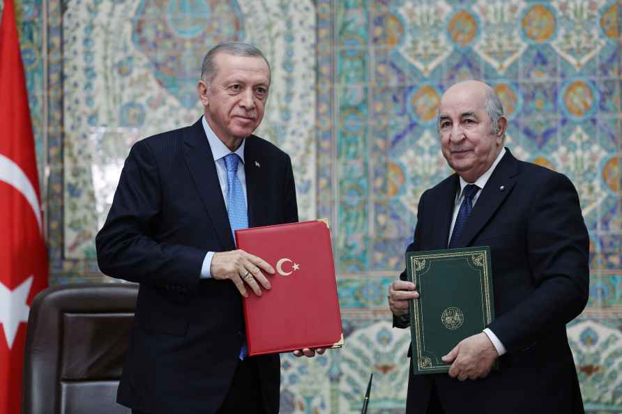 Turkey's President meets Algeria's President