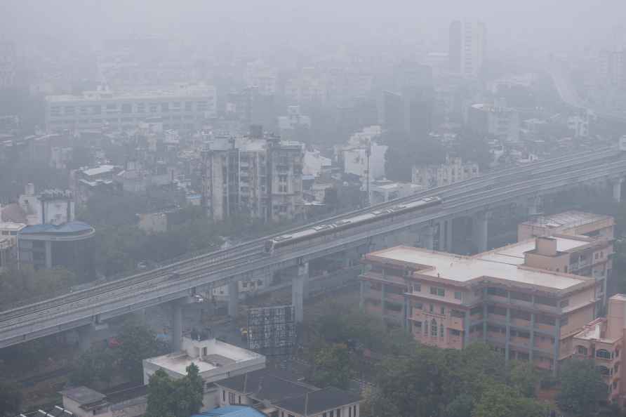 Weather: Haze in Ahmedabad