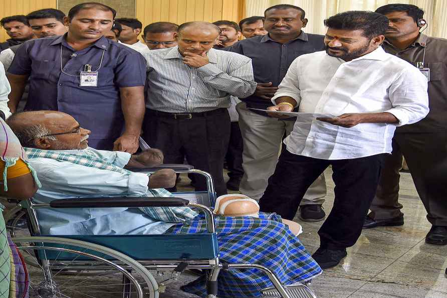 CM Reddy during Praja Darbar in Hyderabad