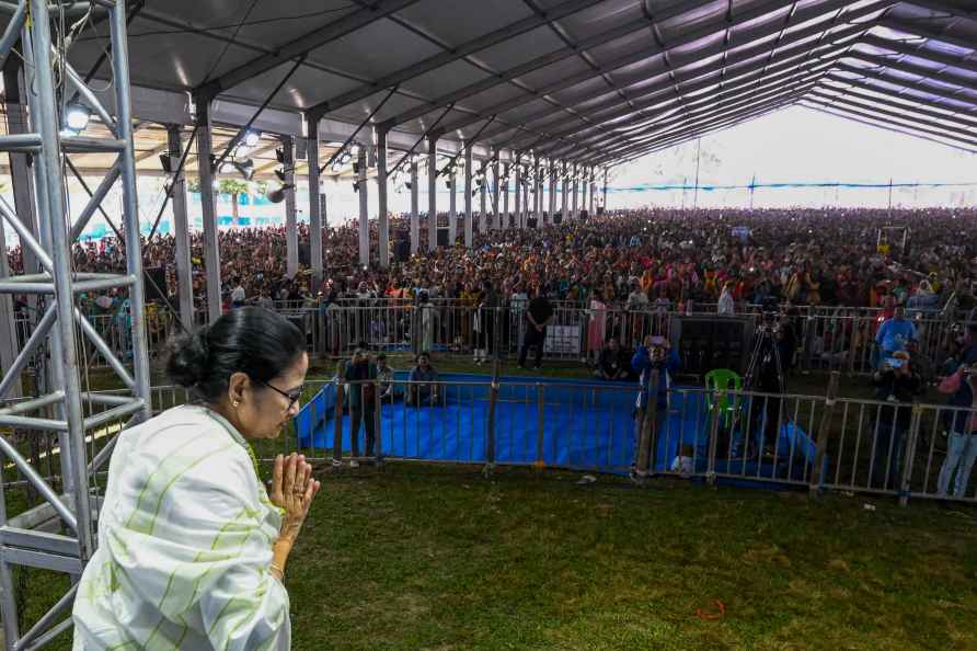 CM Mamata in Jalpaiguri