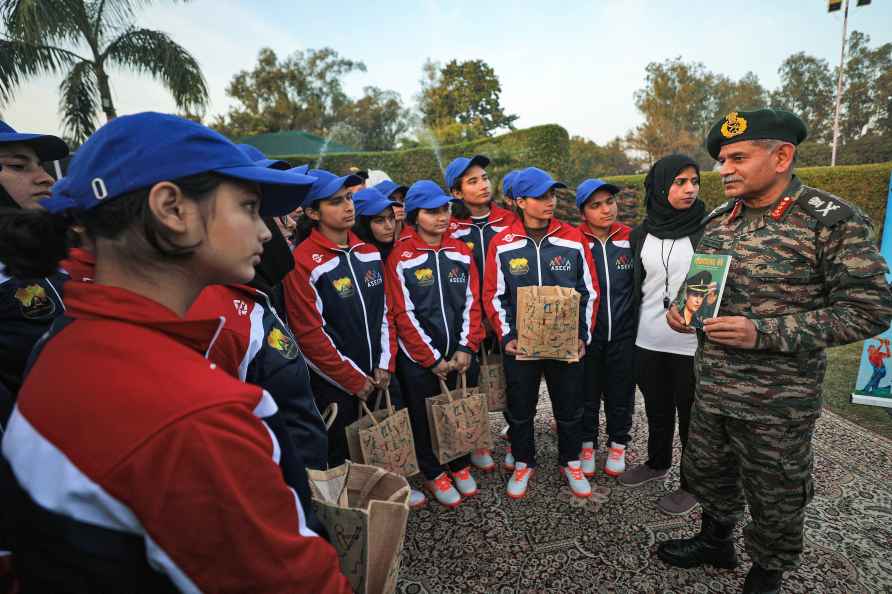 Upendra Dwivedi interacts with girls cricket team