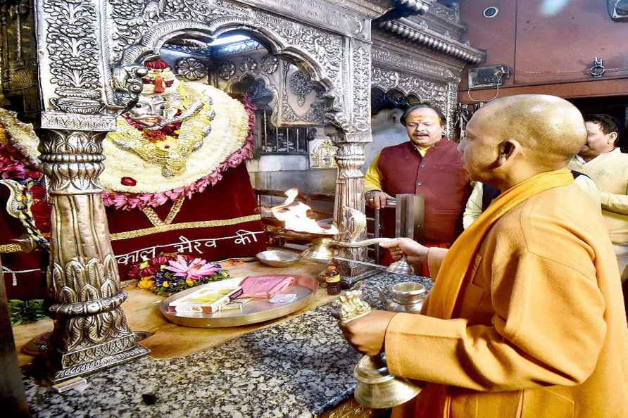 CM Yogi at Kashi Vishwanath Temple