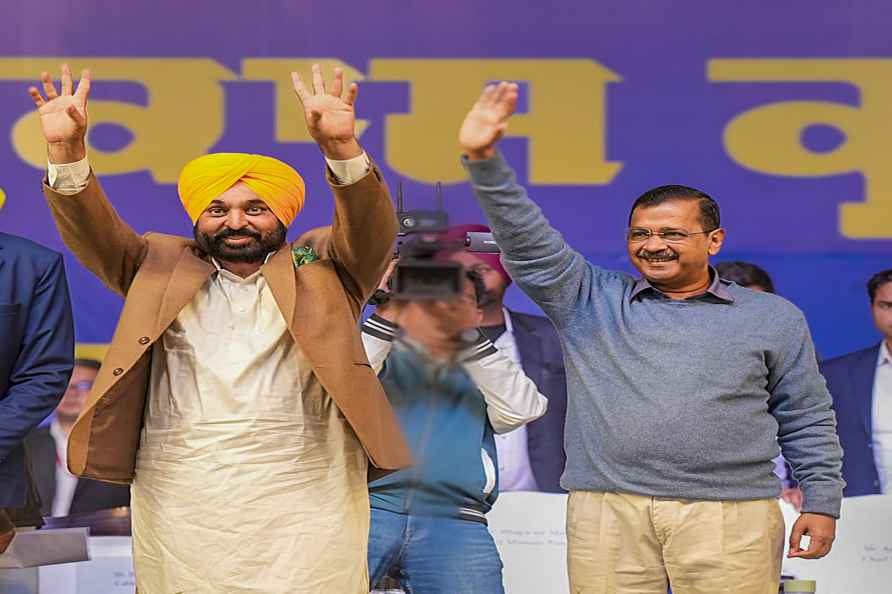 Delhi and Punjab CMs in Bhatinda