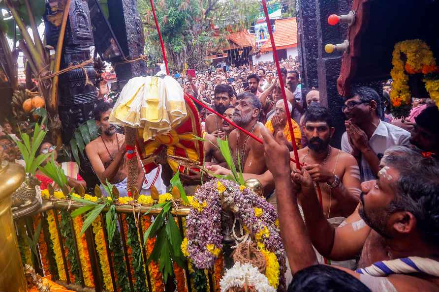 Sreekanteswaram Temple festival