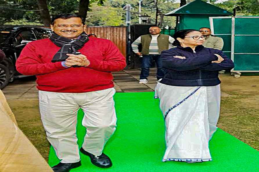 Mamata Banerjee, Arvind Kejriwal meet