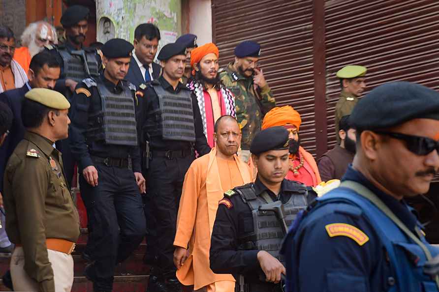 Ayodhya: UP CM Yogi Adityanath after visiting the Hanumangarhi temple...