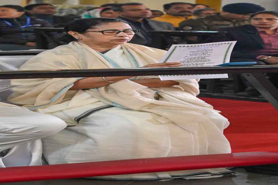 Mamata Banerjee at church in Kolkata