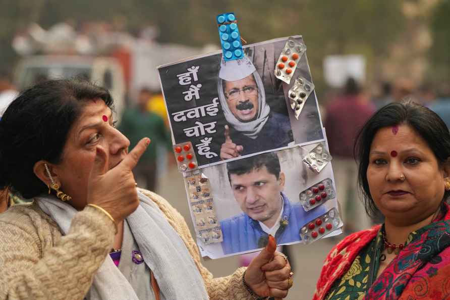 New Delhi: BJP workers stage a protest against AAP government over...