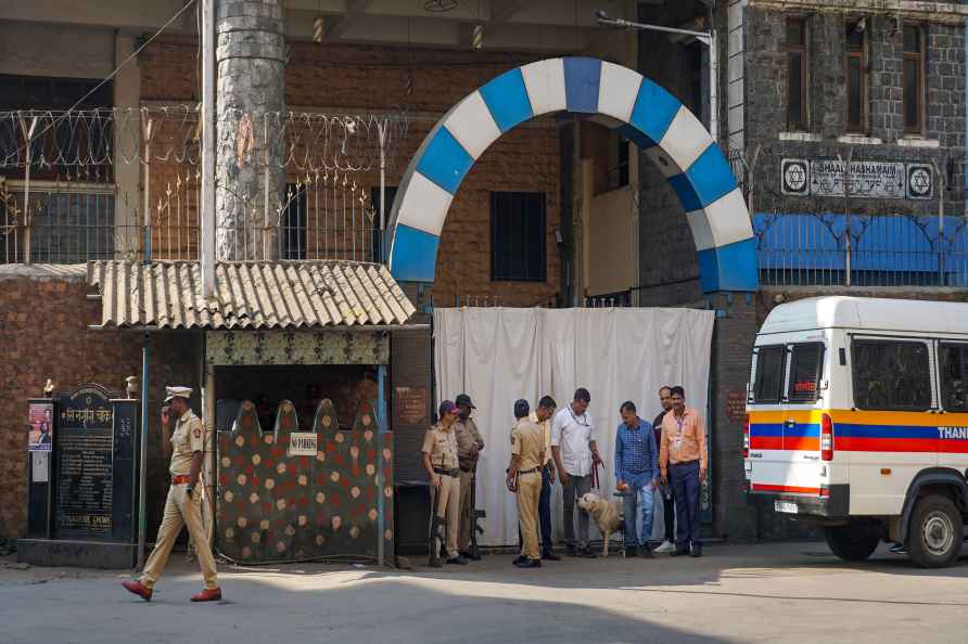 Bomb threat at synagogue in Thane