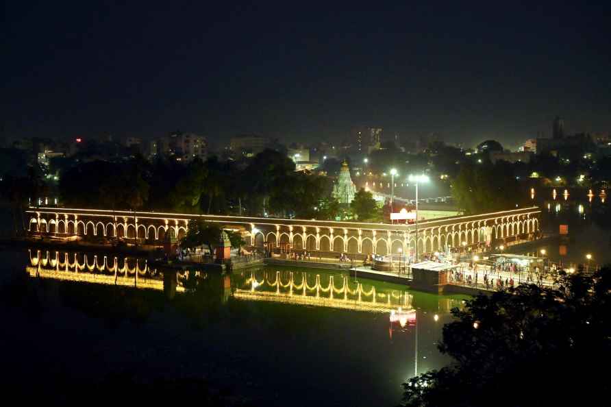 Solapur: The Siddheshwar Temple illuminated during Shri Siddheshwar...