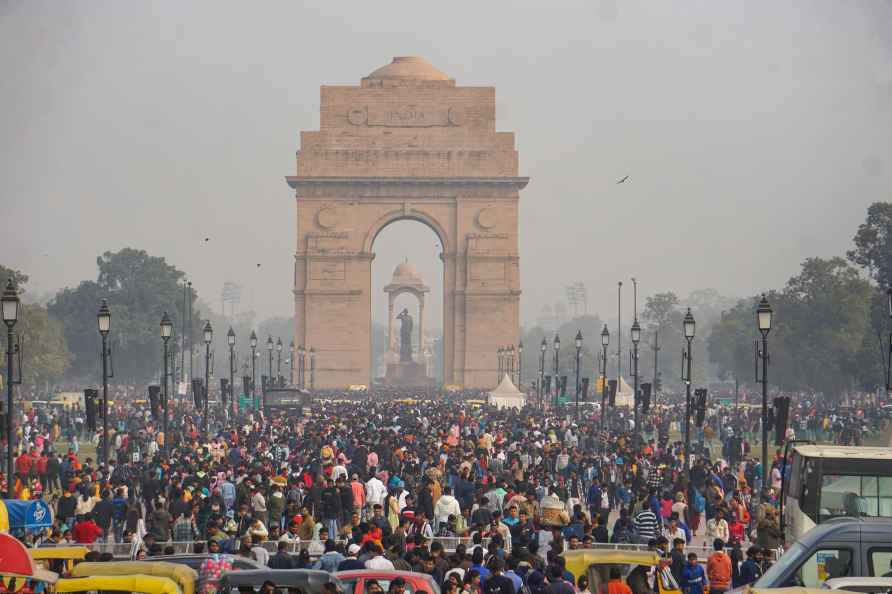 New Year 2024: People at India Gate