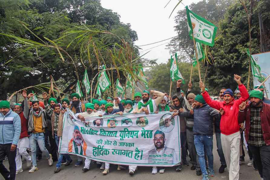 Protest over sugarcane price issue