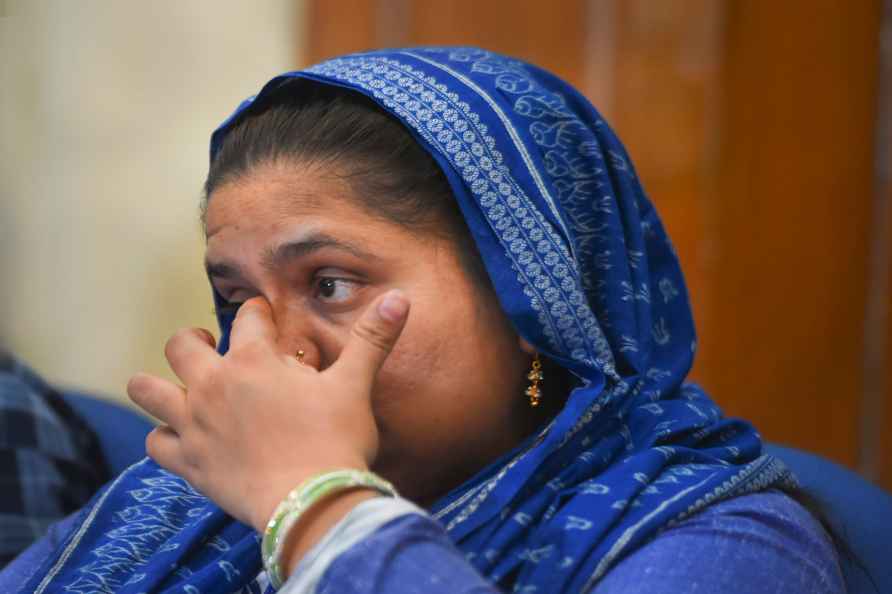 Bilkis Bano case: SC quashes remission granted to 11 convicts by Gujarat govt