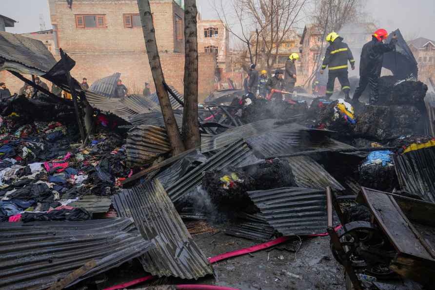 Fire at Batamaloo in Srinagar