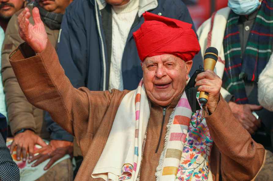 Farooq Abdullah speaks to media