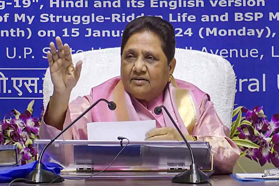 Mayawati addressing media