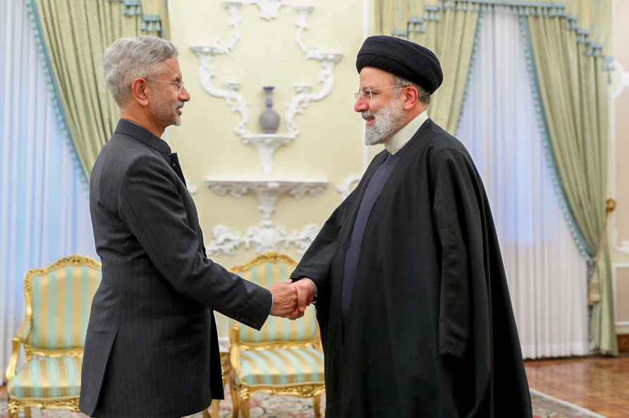 S Jaishankar, Ebrahim Raisi meet