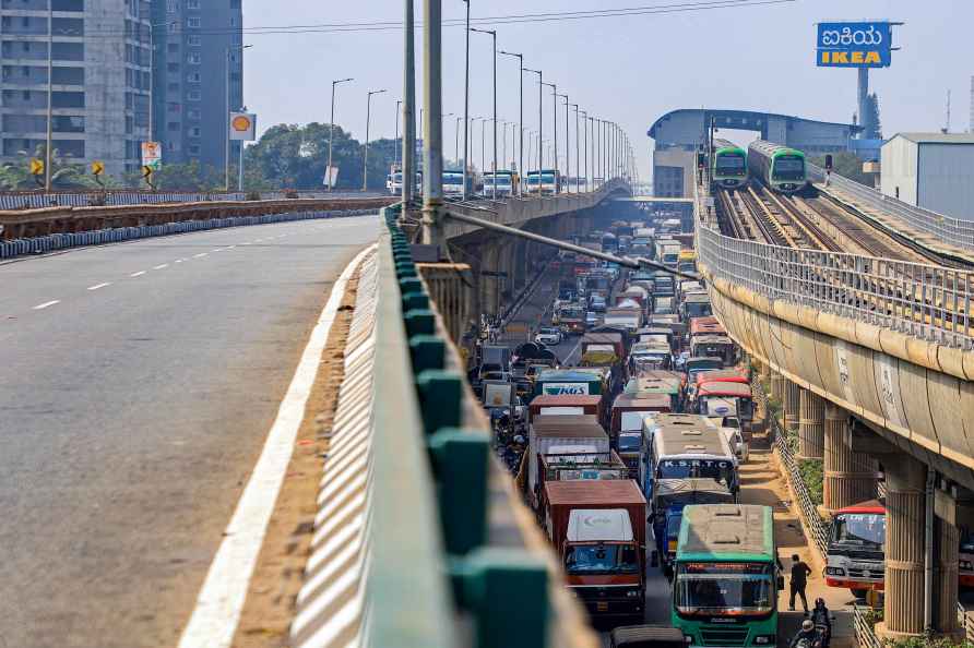 Elevated road closure for repair in B'luru