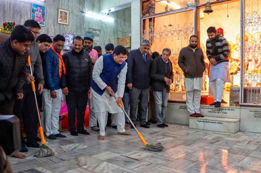 Piyush Goyal at Khan Market in Delhi