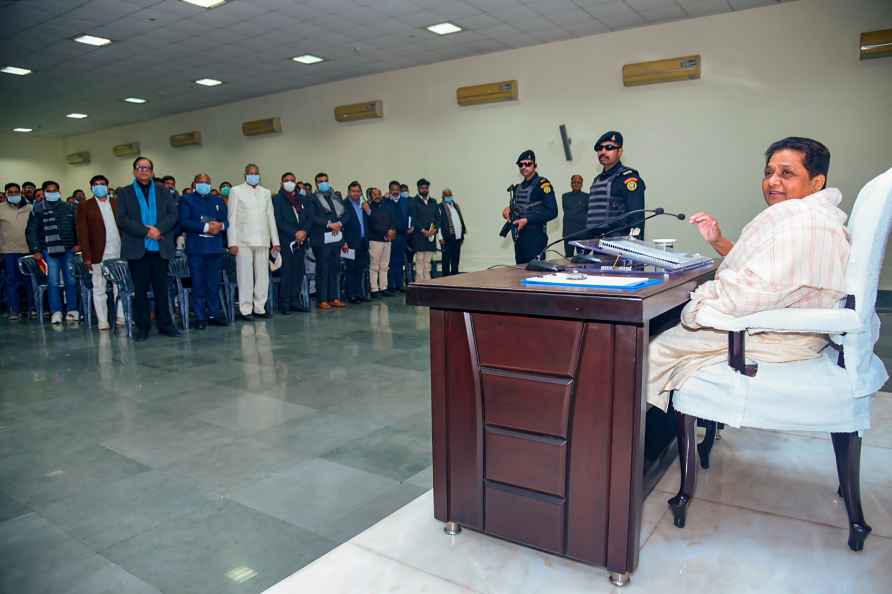 Mayawati press conference in Lucknow