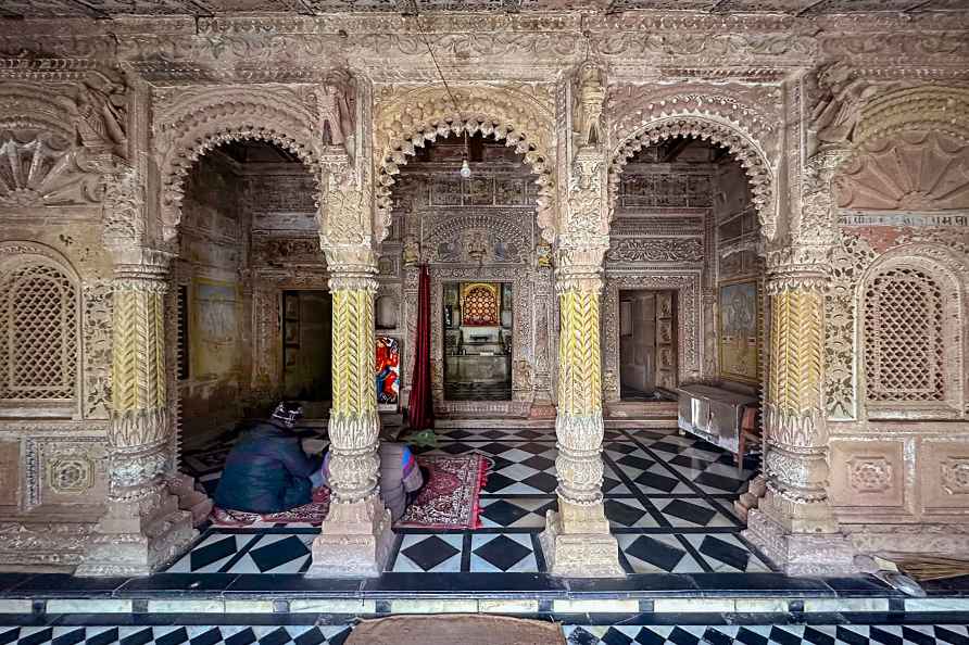 Gorakhpur's Shri Thakur Ji temple