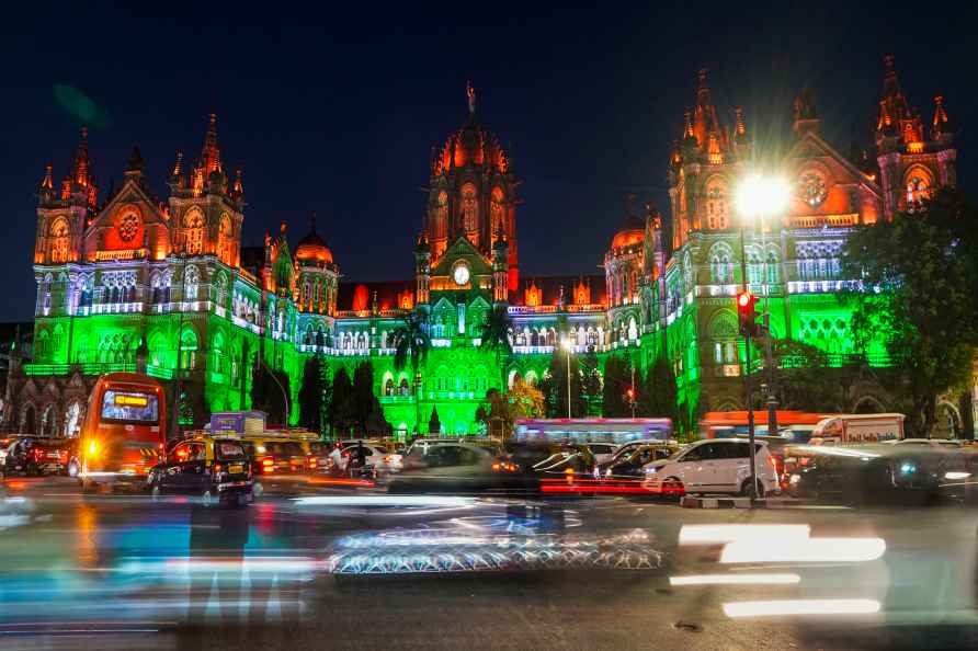 CST illumnated on R-Day eve in Mumbai